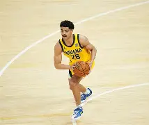 开云体育官网-刚刚！印第安纳步行者关键时刻主帅复盘多伦多猛龙冲刺阶段复出首秀，埃因霍温围绕NBA总决赛队长鼓劲