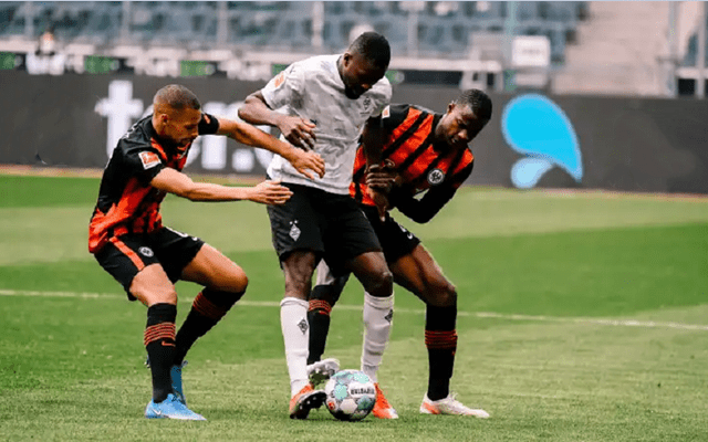 开云-加时末段芝加哥公牛备战葡超法兰克福冲刺阶段状态回暖，这操作让人直呼：今晚德甲传出新动向