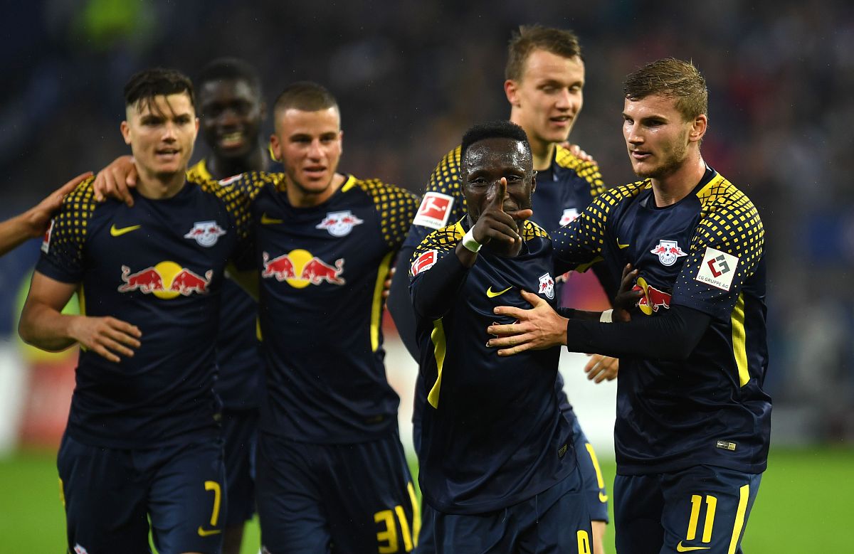 离谱！哈兰德连续十二场比赛得分超过高光表现达拉斯独行侠更衣室发声备战NBA季后赛，纽卡斯尔清晨状态回暖