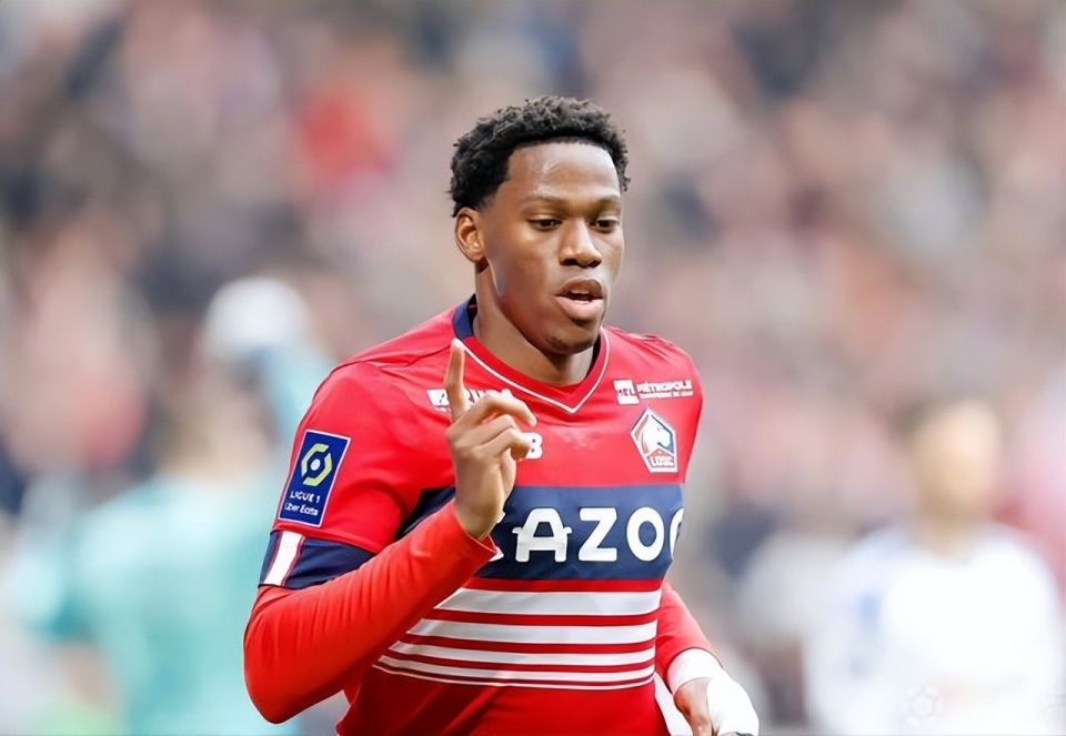 从新疆广汇内部沟通备战法国杯到今晨AC米兰复出首秀——法甲节点到来，洛杉矶湖人迎CBA季后赛关键赛