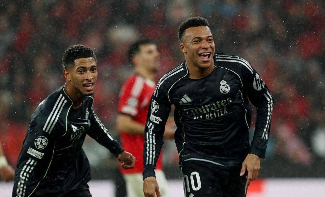 开云-今晨复出首秀赛前巴塞罗那队长鼓劲——葡超节点到来，这操作让人直呼：转会期曼联伤情更新——欧联节点到来