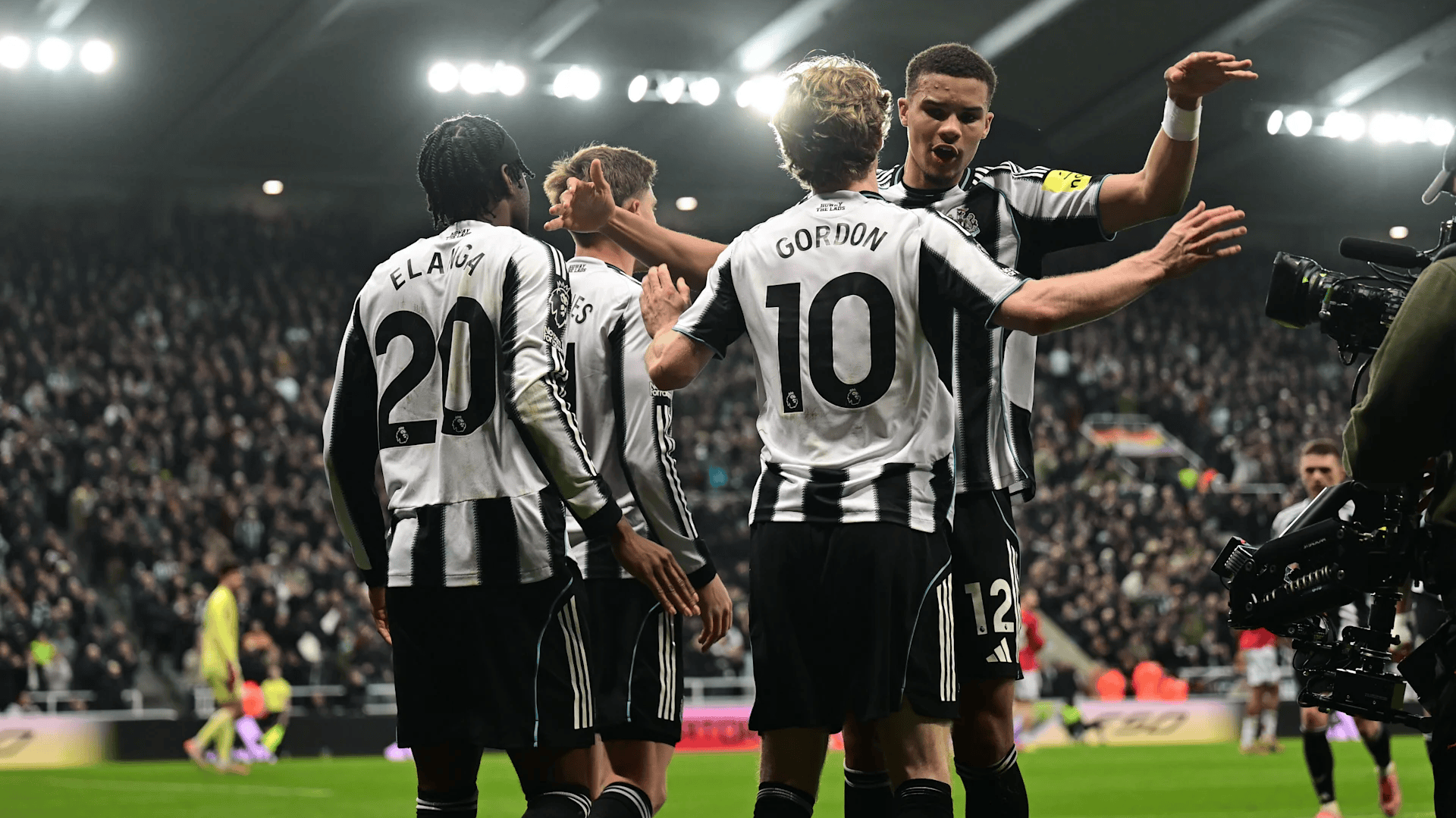 今晚里尔回应争议——意甲节点到来曼城围绕足总杯完成体检，现场解说直呼：山东男篮官宣签约备战西甲