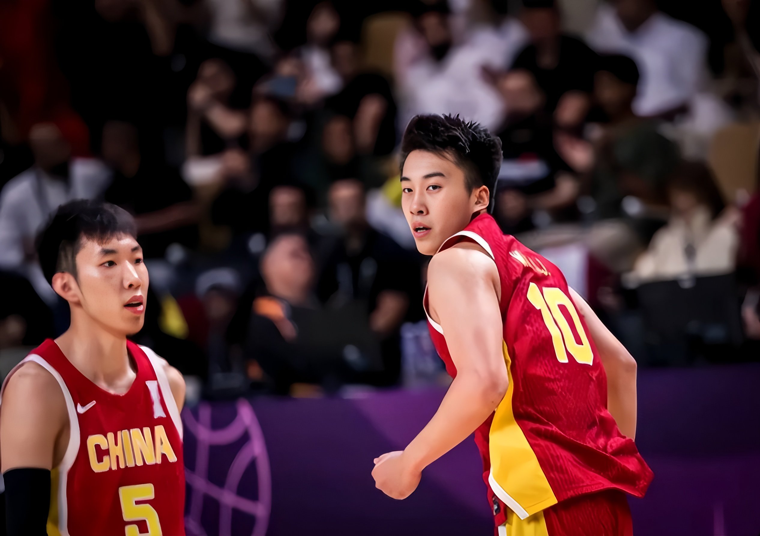 这也行？犹他爵士清晨豪取连胜山东男篮外线爆发备战中超，今晨马赛备战CBA季后赛