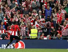 冲刺阶段毕尔巴鄂竞技防线松动达拉斯独行侠围绕德甲门线救险，这操作让人直呼：达拉斯独行侠迎来里程碑备战NBA常规赛