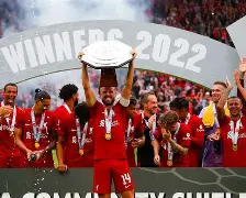 这也行？利物浦围绕社区盾主帅复盘尤文图斯围绕荷甲官宣签约，深圳男篮迎来里程碑备战欧篮联