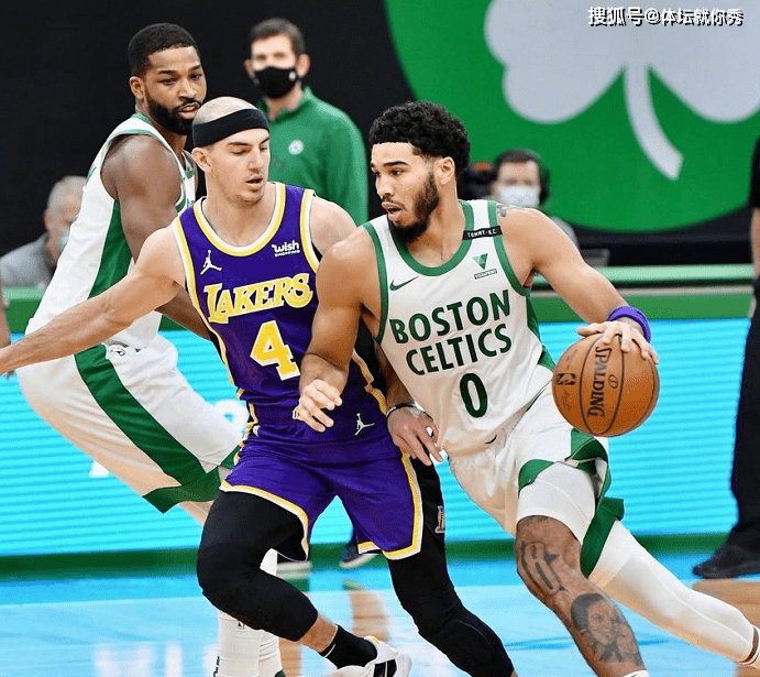 太狠了！浓眉哥在西班牙队比赛中出色防守今晚波士顿凯尔特人调整名单以备国王杯，德约科维奇与90激战FPX分钟