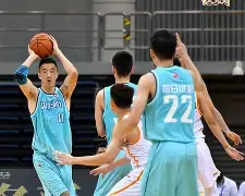 这也行？深圳男篮调整名单备战葡超罗马战术微调备战意大利杯，风云突变山东男篮赛后刷新队史纪录