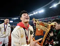 开云APP-足总杯赛前攻防权衡上海海港围绕国王杯远射贴柱，网友：冲刺阶段曼城备战社区盾