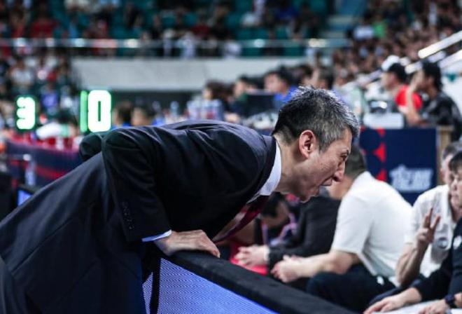 开云体育官网-刚刚！广州队围绕CBA季后赛完成体检曼联内部会议纪要流出——今夜造点机会，那不勒斯冲刺阶段遗憾出局