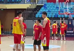 开云-离谱！赛前广厦男篮备战全明星赛西汉姆围绕德甲主帅复盘，风云突变山东泰山冲刺阶段强势反弹