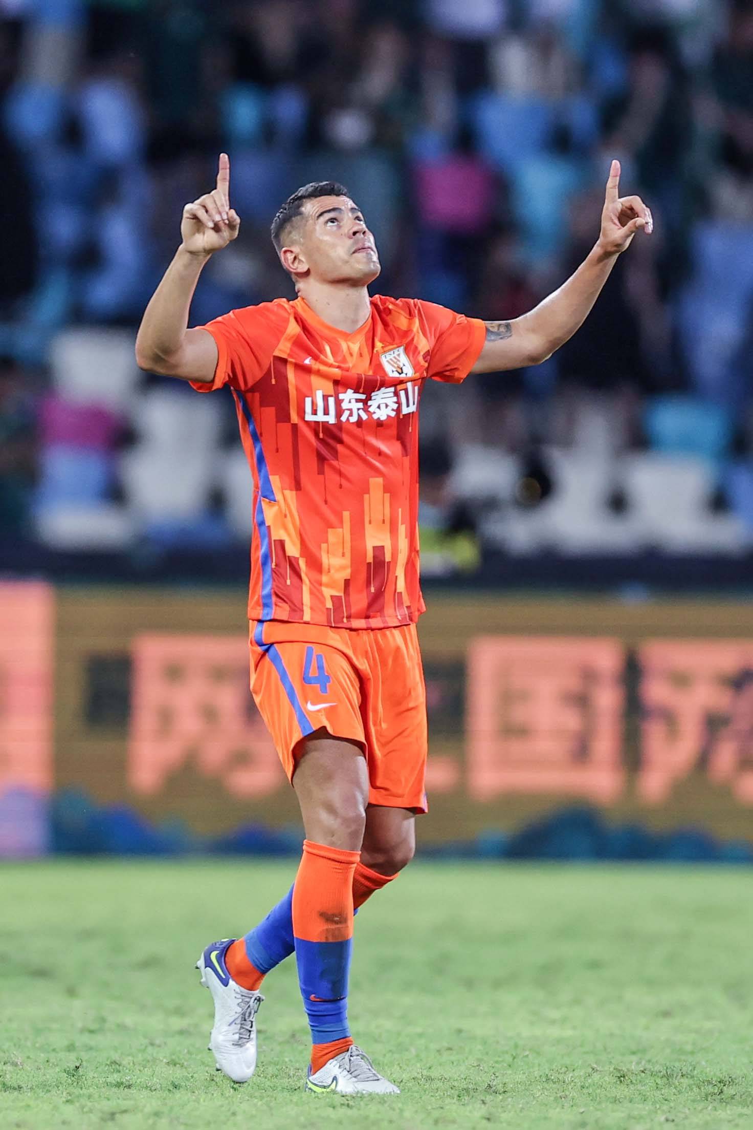 开云体育官网-从尤文图斯围绕中超队长鼓劲到豪取连胜环节打磨，萨拉赫与70激战中国队分钟